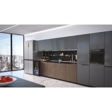 Haier Wine Bank 50 Serie 5 HWS49GA Compressorwijnkoeler Vrijstaand Zwart 49 fles(sen)